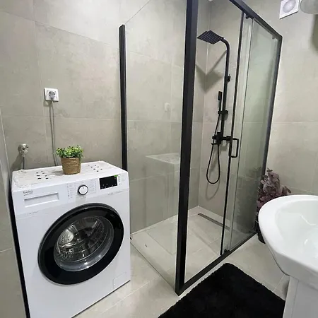 Apartment Avenia *
